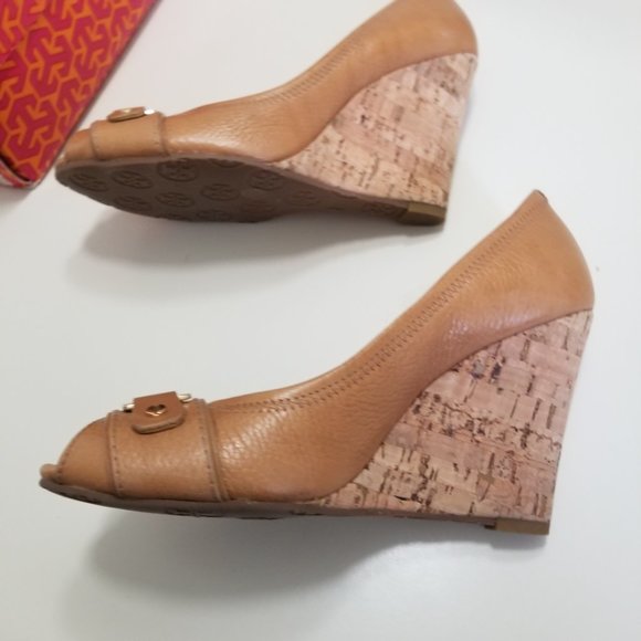 Tory Burch Carnell Royal Tan Leather Peep Toe Cork Wedge - Picture 7 of 8